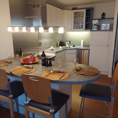 Apartment Giny's *